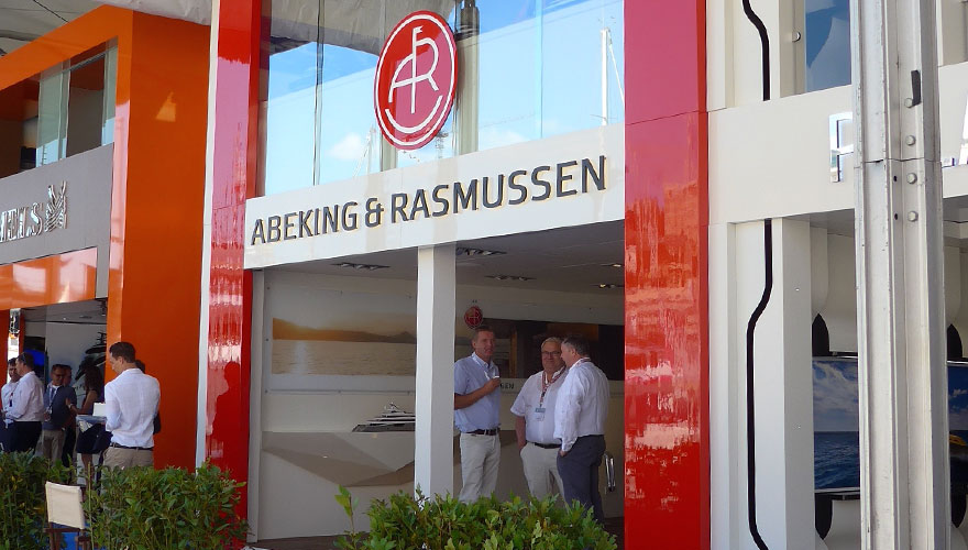 Messestand IHDE GmbH für Abeking & Rasmussen Schiffs- und Yachtwerft Aktiengesellschaft Monaco Yacht Show, Port Hercules, Monaco